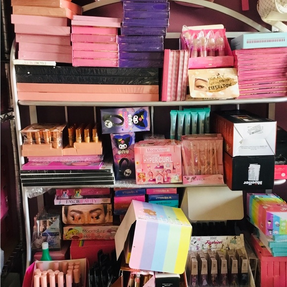 EVERYONE IS WELCOME 🙏 - Picture 3 of 8